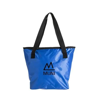 Apakah Cooler Dry Bag memiliki penutup magnet?